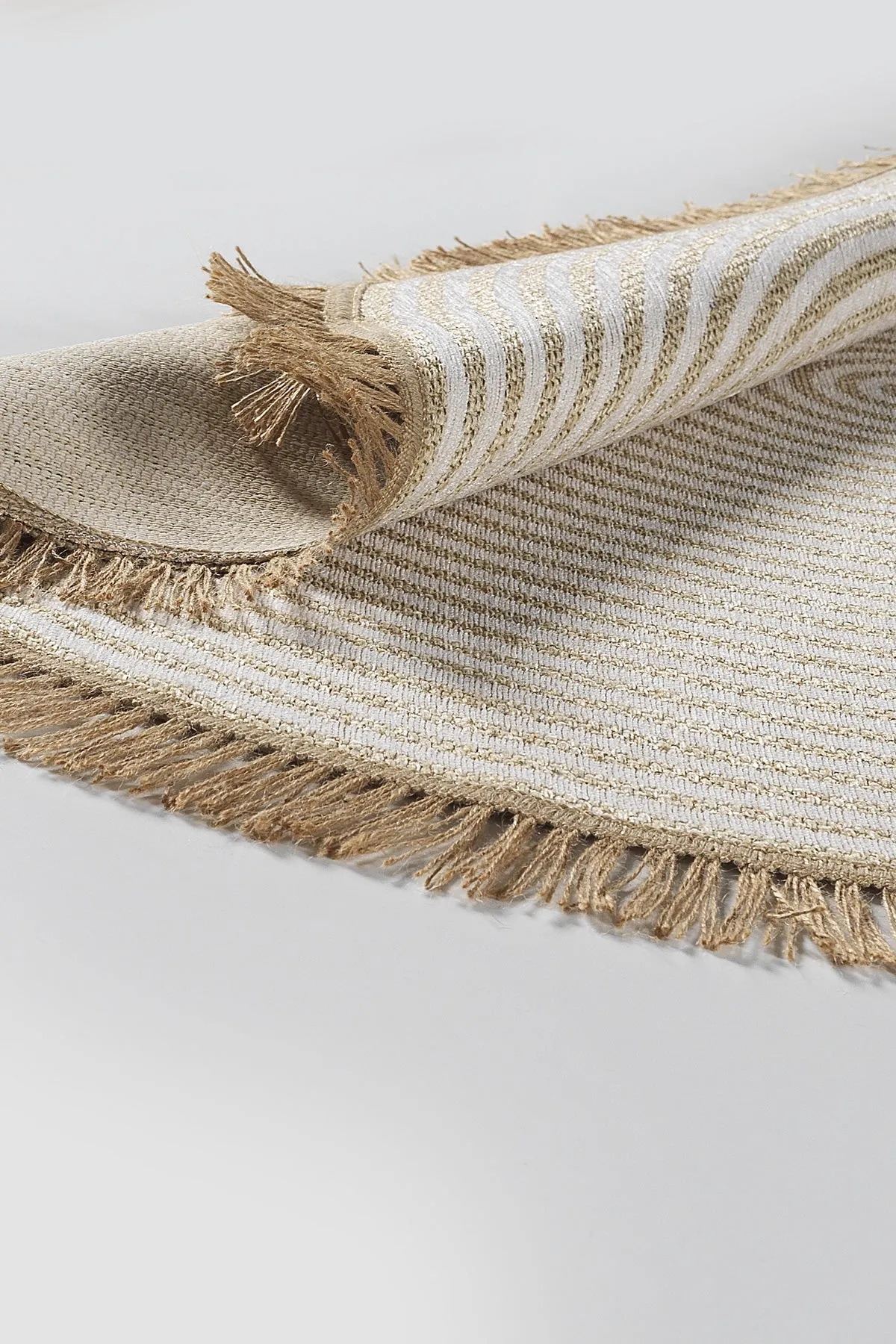 Jute Rustic Straw Look Fringed Modern Non-Slip Base Colored Woven Round Modern Rug