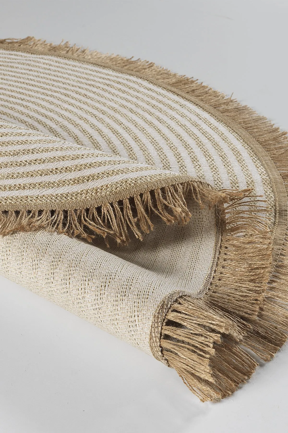 Jute Rustic Straw Look Fringed Modern Non-Slip Base Colored Woven Round Modern Rug