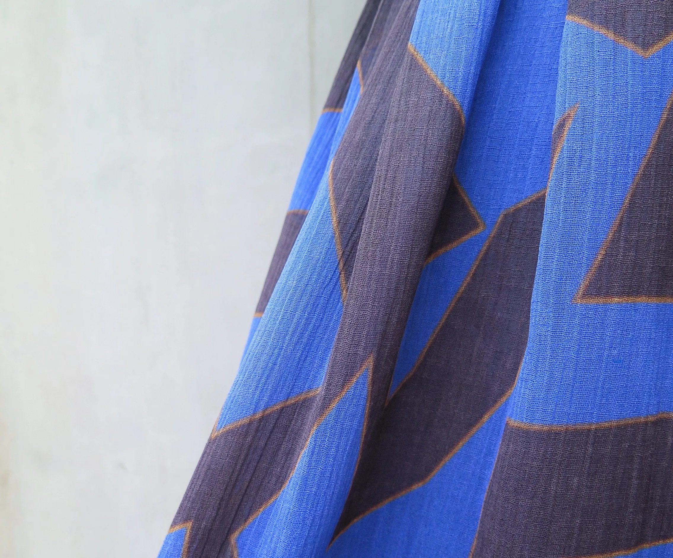 Lightning | Vintage 1960s 1970s geometric shape print dress