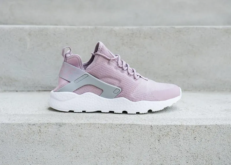 Nike W Air Huarache Run Ultra