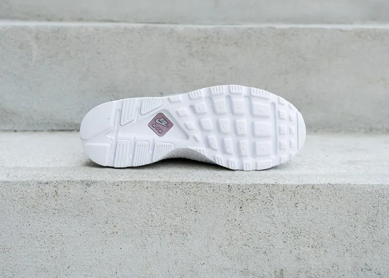 Nike W Air Huarache Run Ultra
