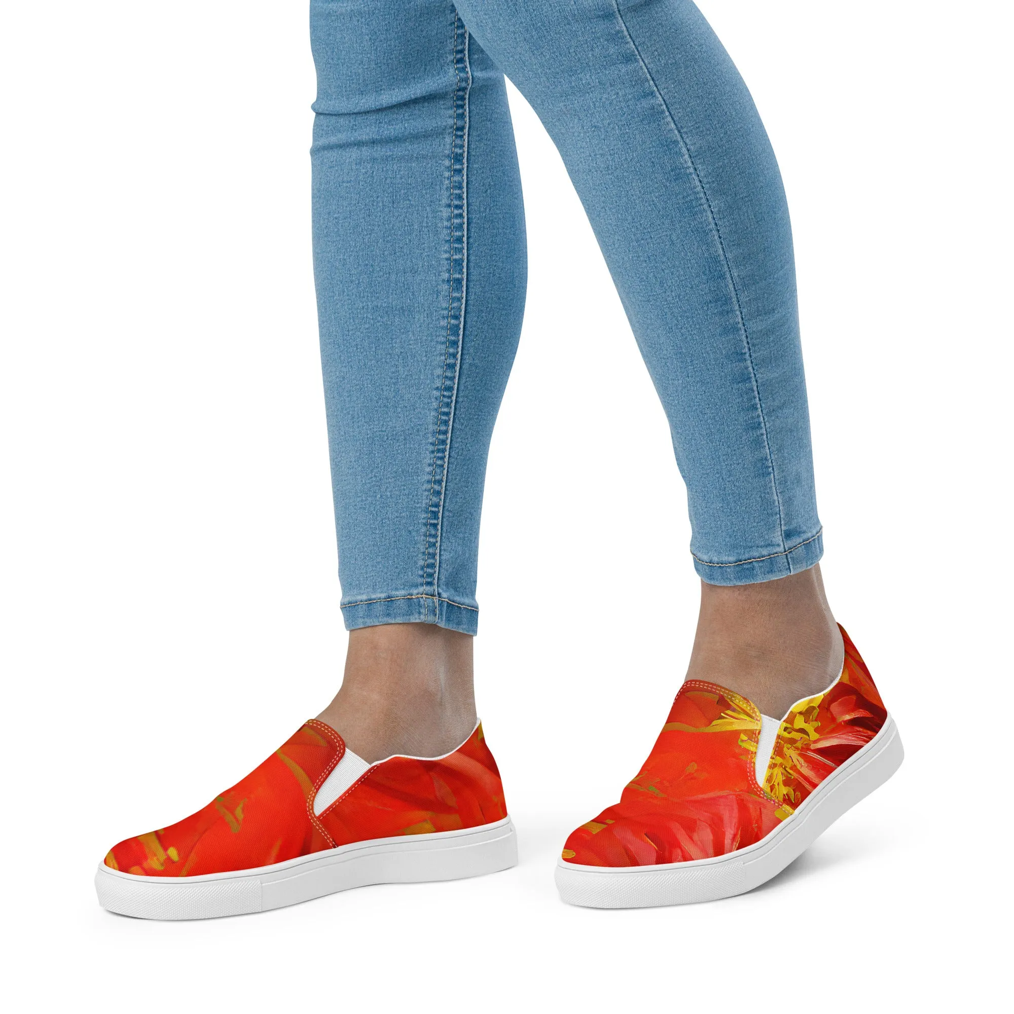 Qízhì - Womens Slip-On Canvas Shoes